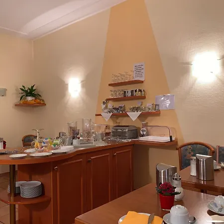 בית הארחה National קובלנץ