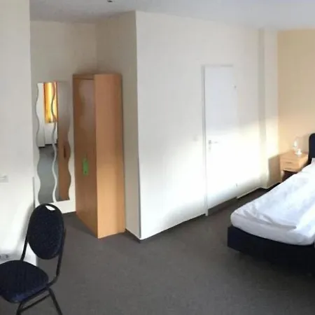 בית הארחה National 3*